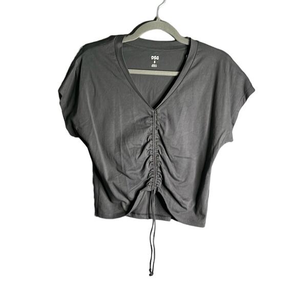 DSG Gray Cropped Cinched Short Sleeve Top V Neck Size Small - Picture 1 of 8